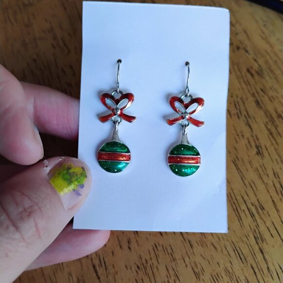 Ornament dangle earrings - Picture 1 of 2